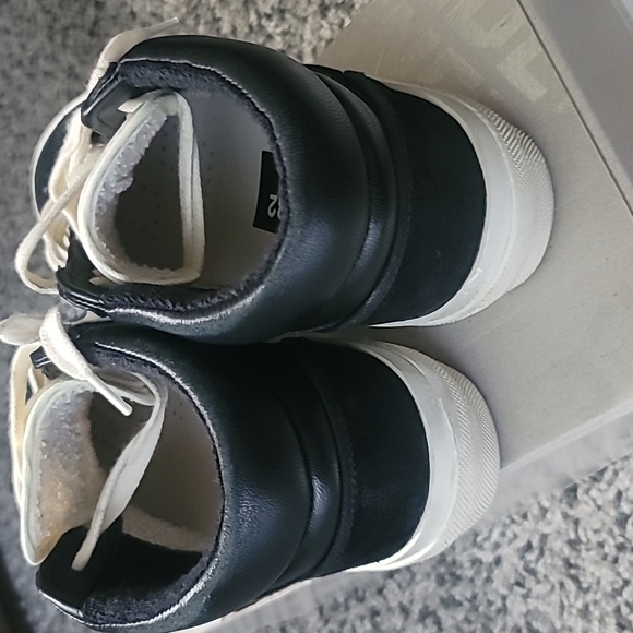 🔴SOLD🔴 Golden Goose MID STAR 2 - Picture 10 of 10